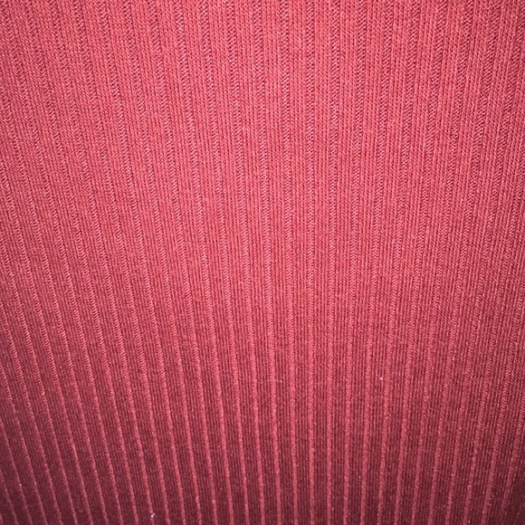 Red Ribbed Tank -- F21 - Picture 3 of 4